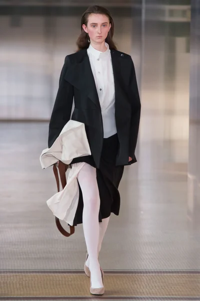 Look 33
